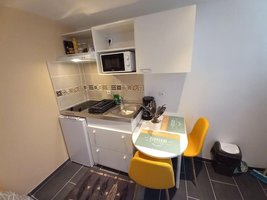 Residence De L'Eveche 9 Лимож Экстерьер фото